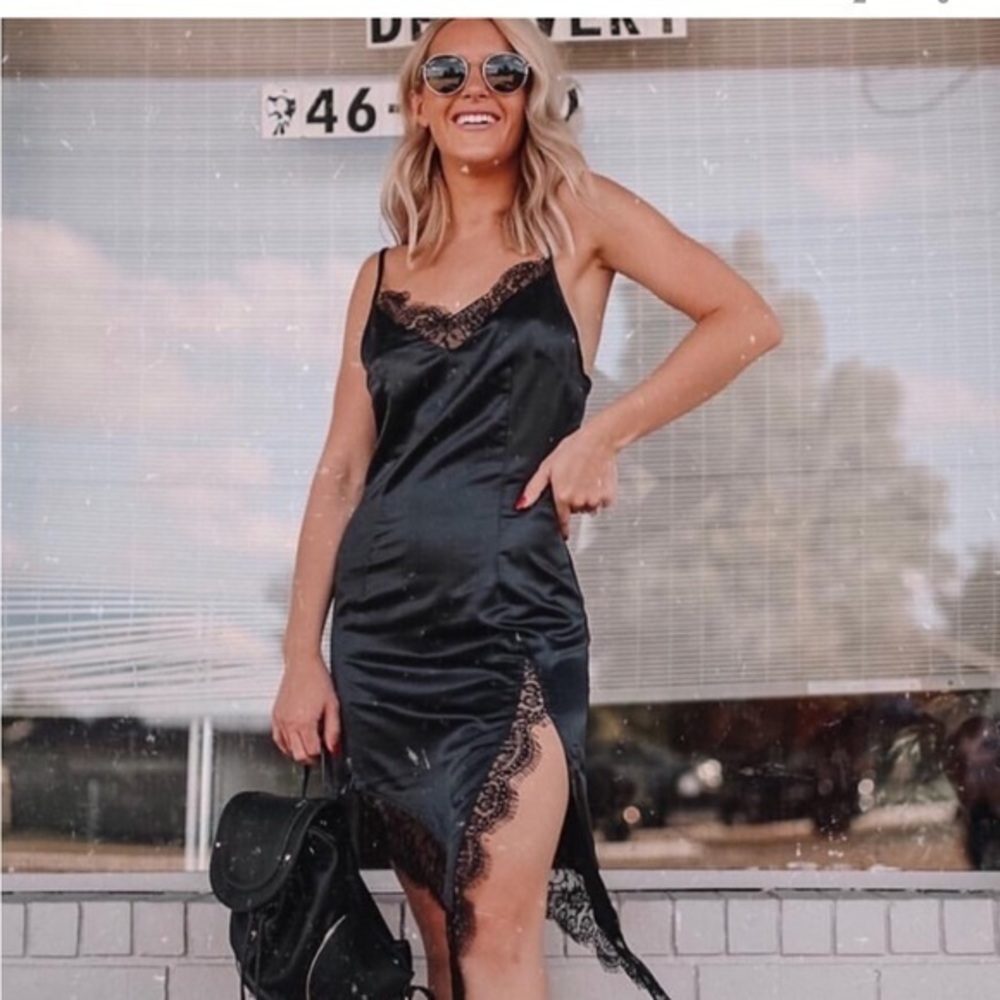 Elegant Black Lace Slip Dress - Picture 1 of 1